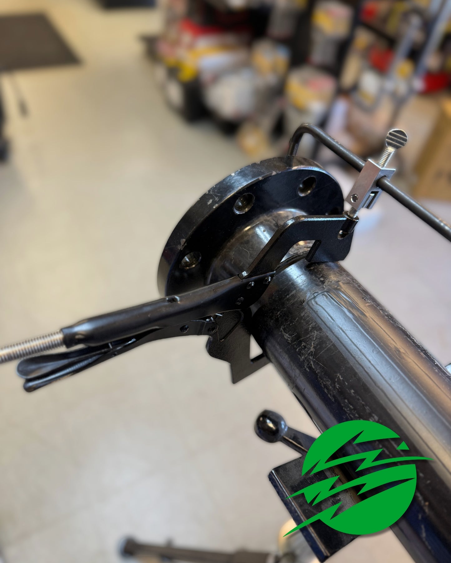 Fitter Grips for 2" to 4" Pipe Diameters